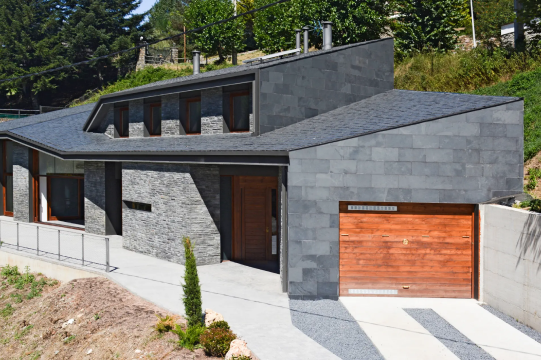 m_Habitatge Bioclimàtic a Planoles